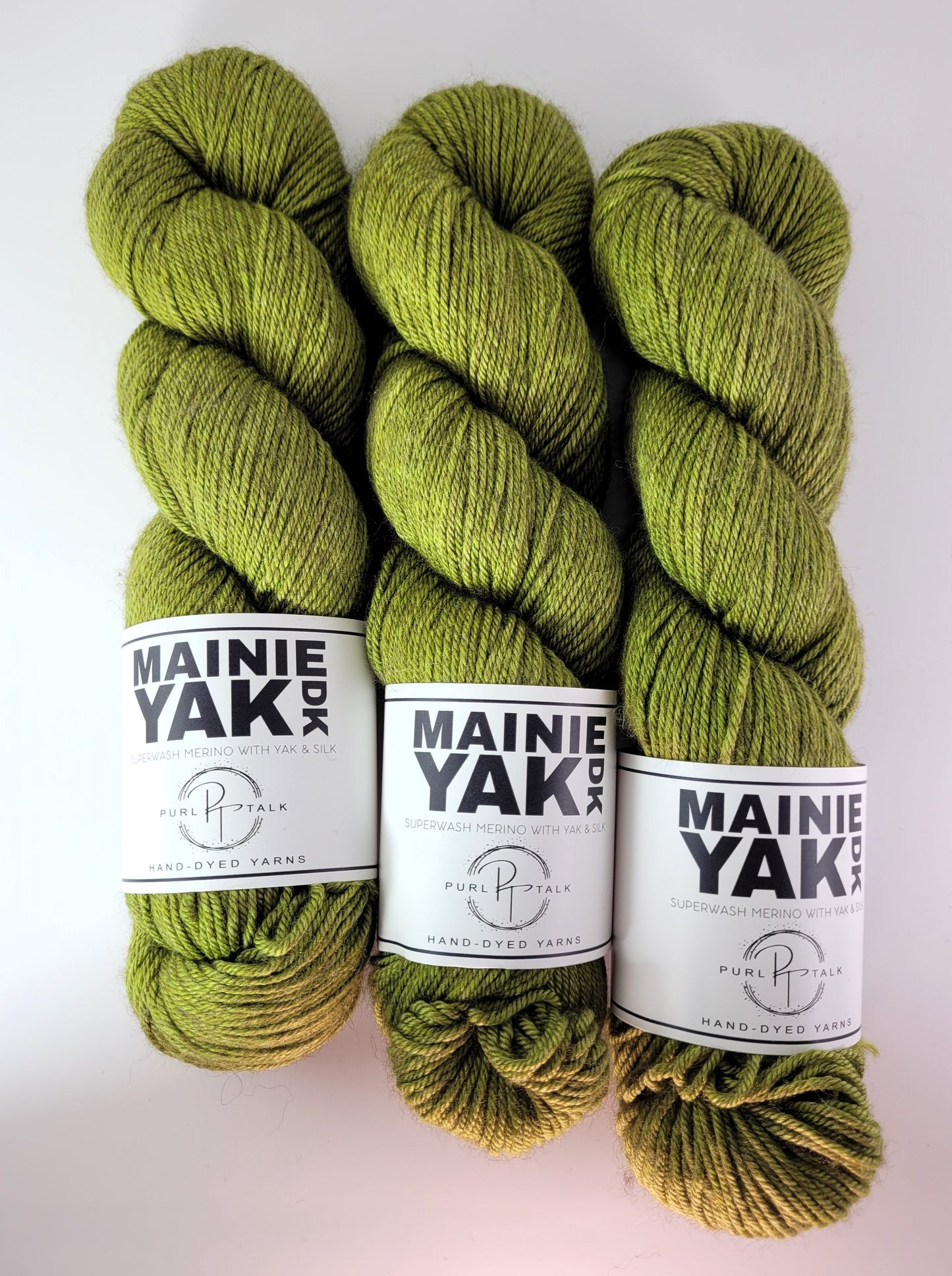 Mainie YAK DK, Color:  Kermit