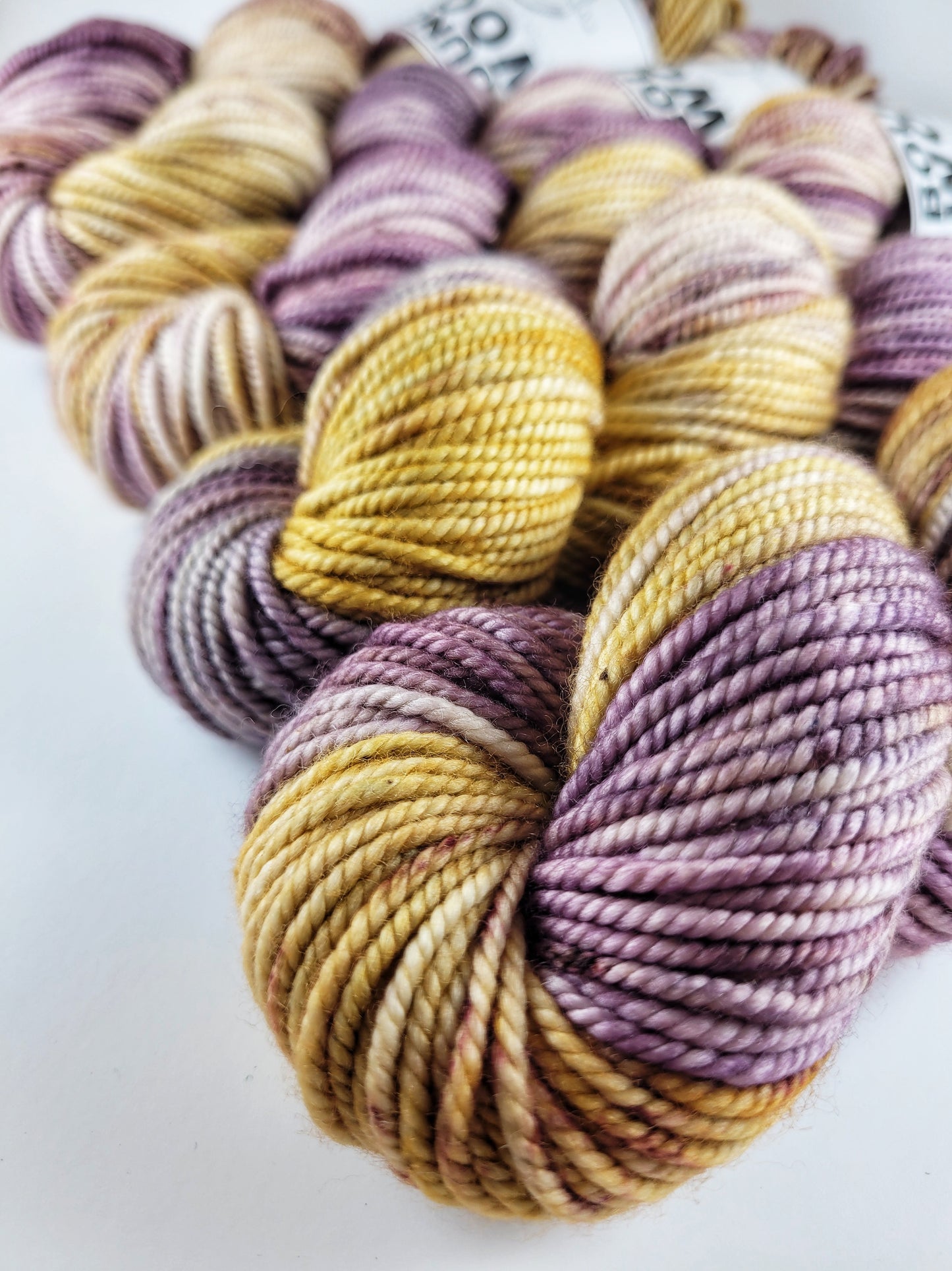 Bouncy Wool-Bulky, Color: Plum Cake