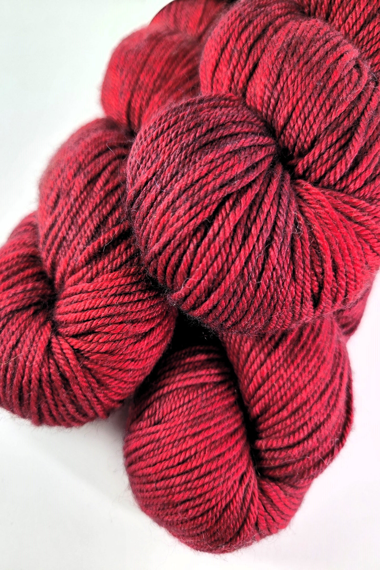 Mainie YAK DK, Color:  Crimson