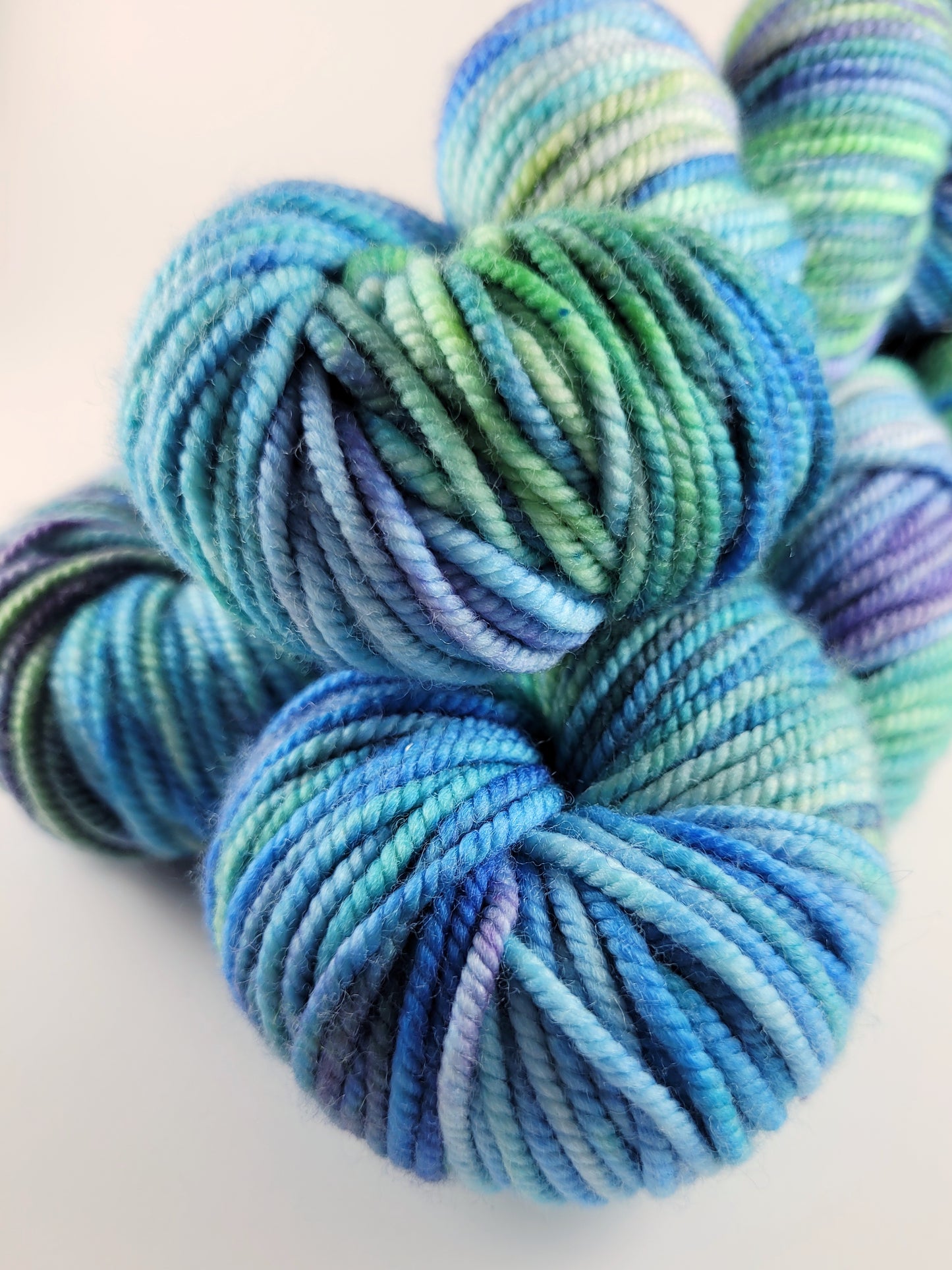 Bouncy Wool-Bulky, Color: Tropics
